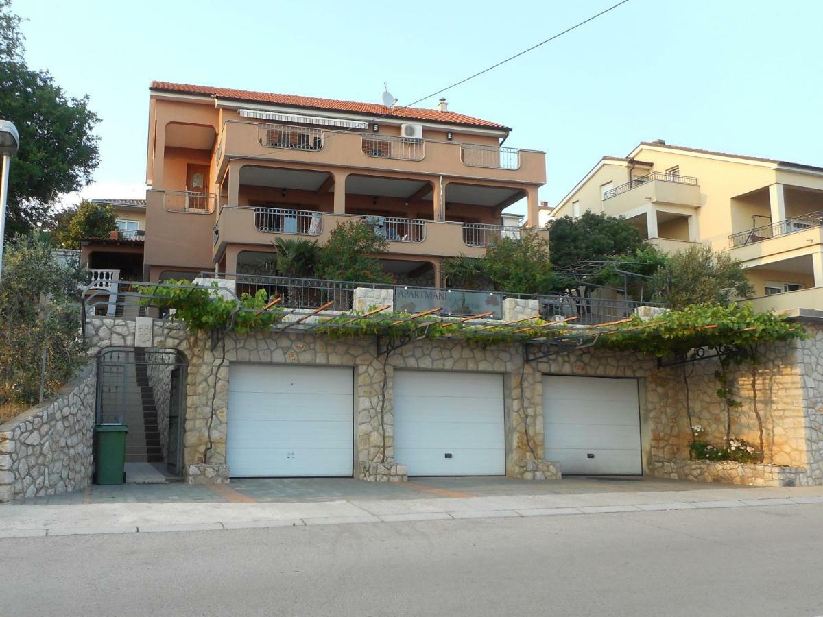 Apartments Klara Novi Vinodolski Dış mekan fotoğraf
